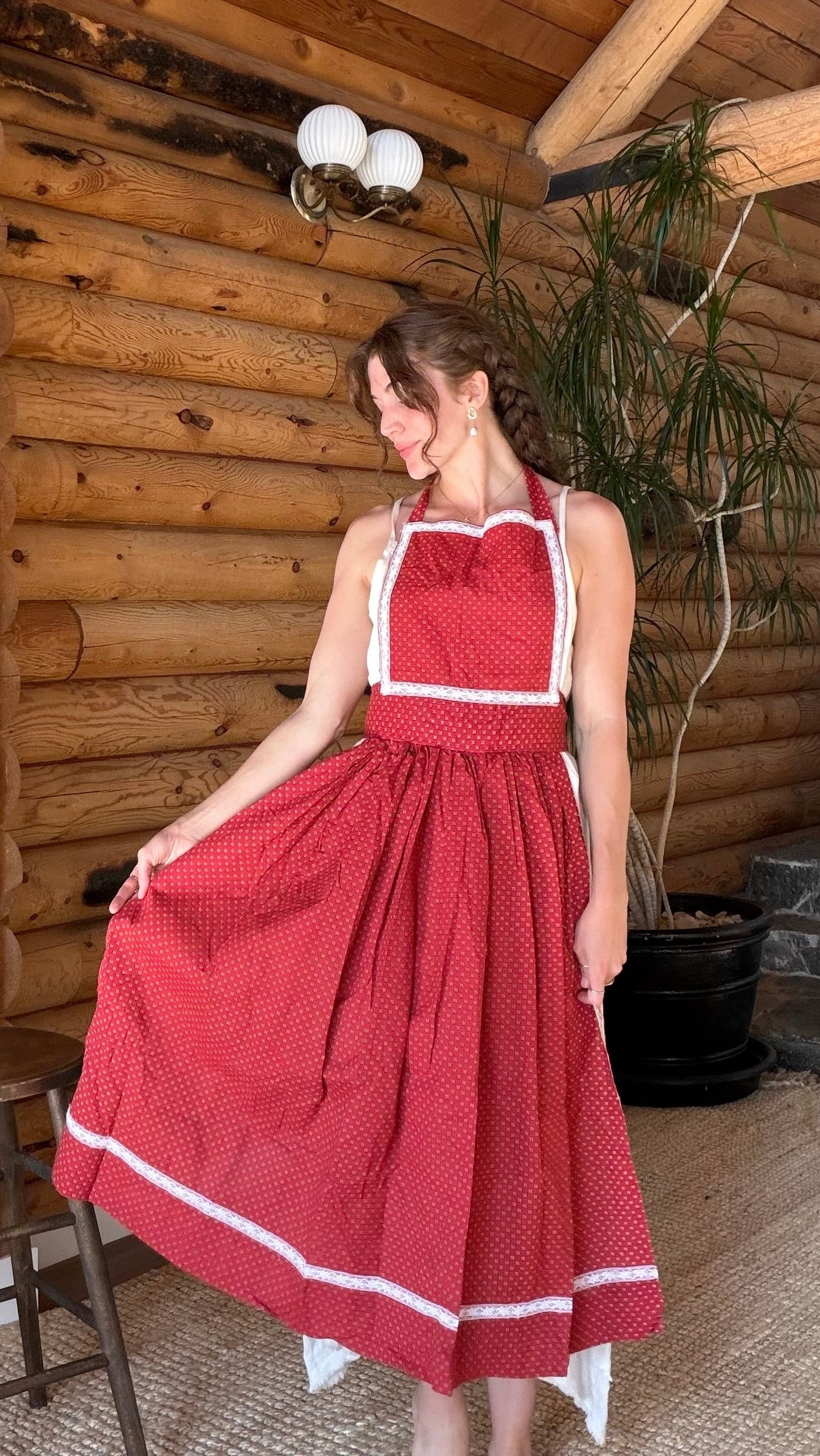 Heritage Daisy Print Apron