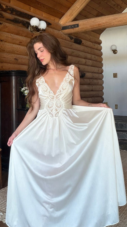 Rare Olga Lace Sweep Nightgown