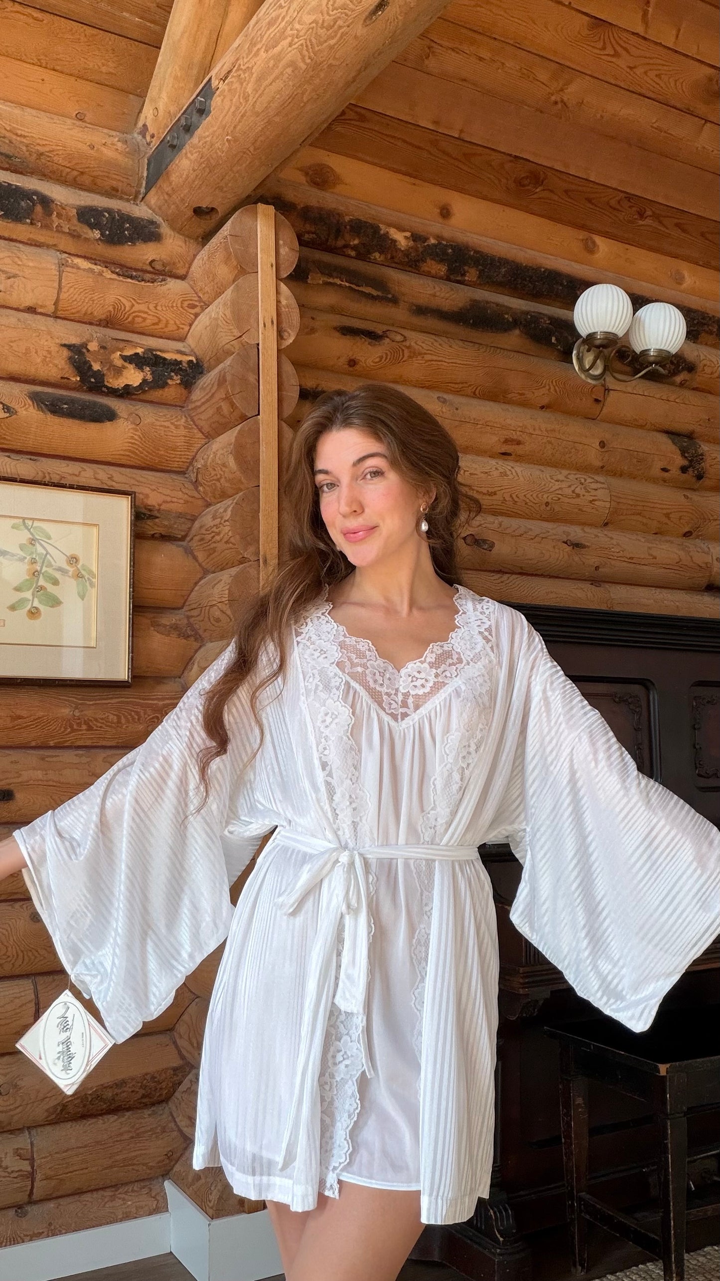 Deadstock White Lace Nightgown & Robe Set