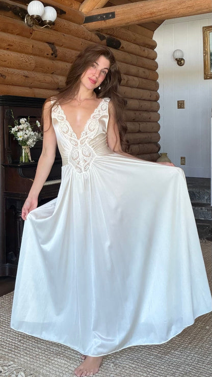 Rare Olga Lace Sweep Nightgown