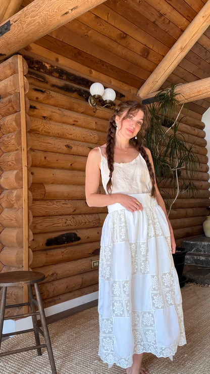 Heirloom Filet Lace Apron