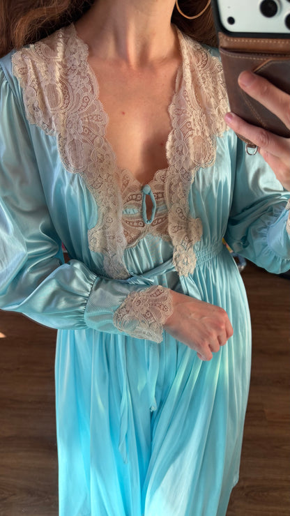 Aqua Blue Lace Robe And Slip Set