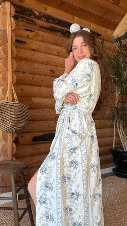 Butter Bluebell English Cottage House Robe