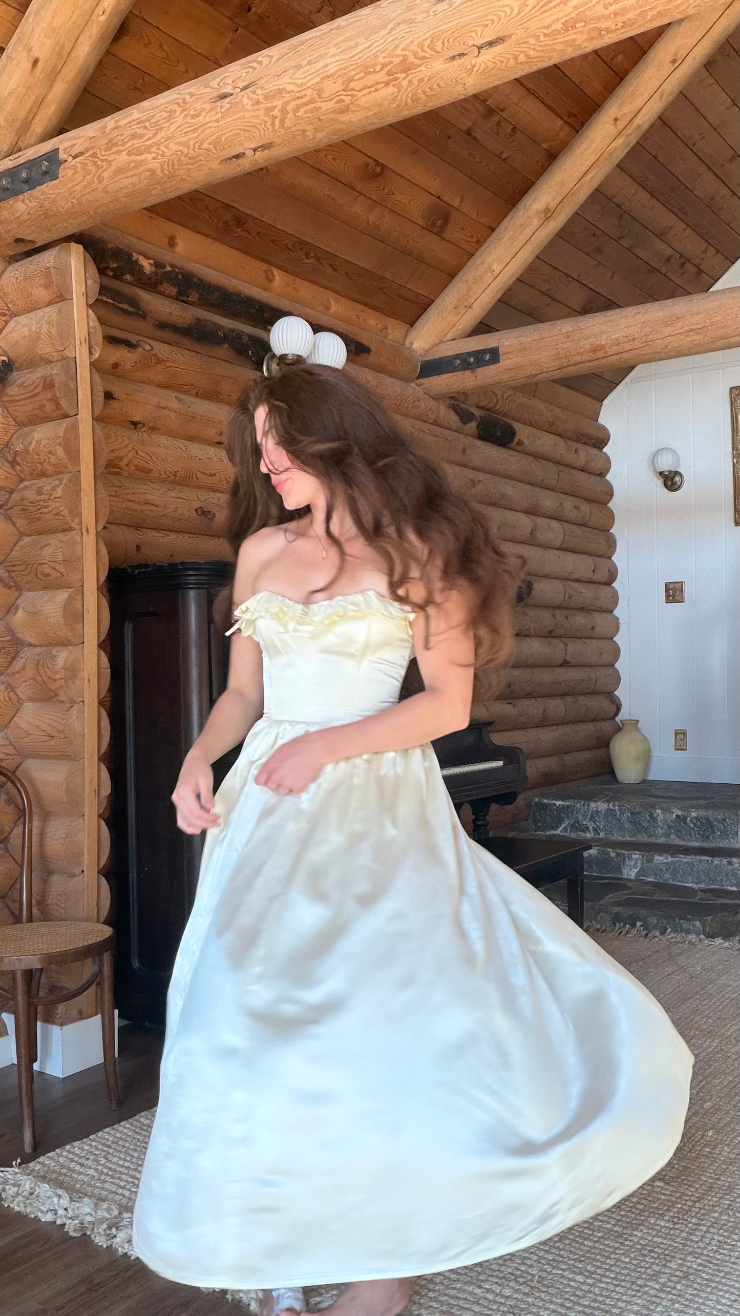 Rare Gunne Sax Buttercream Jacquard Dress