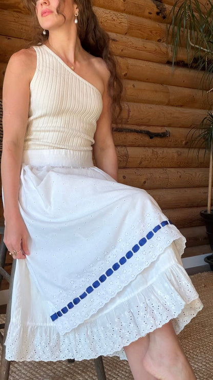 French Country Eyelet Apron
