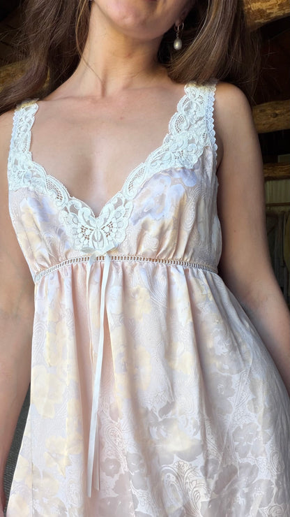 Blush Jacquard Nightgown