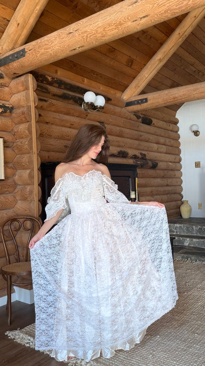 Rare Gunne Sax Blush Lace Bridal Gown