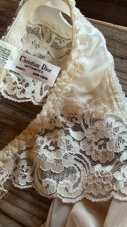 Christian Dior Ivory Lace Garter Belt