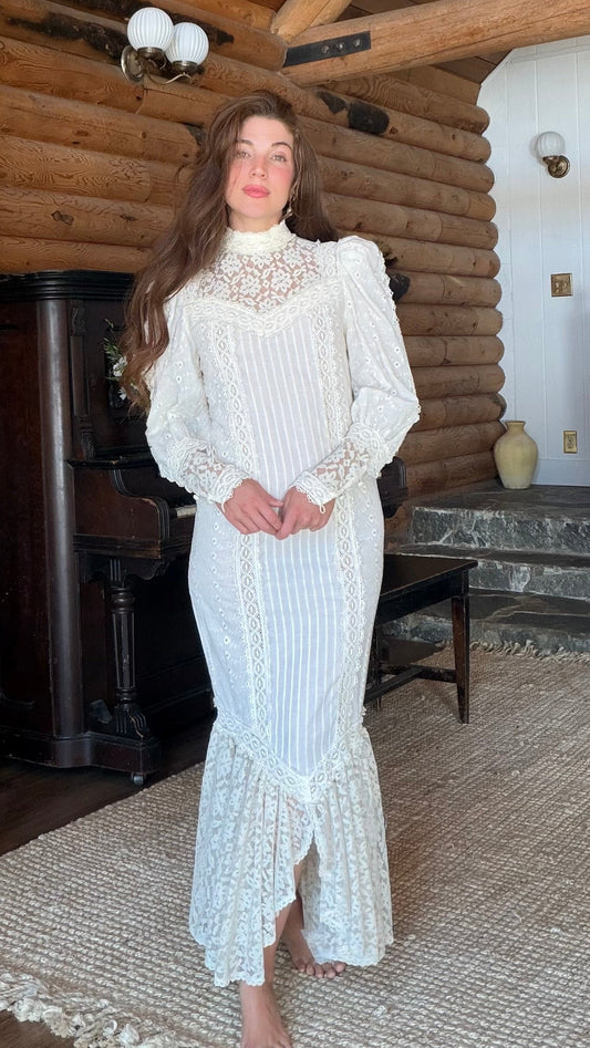 Heirloom Lace Mermaid Wedding Dress