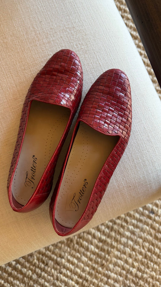 Cherry Basketweave Brazilian Leather Flats | 7.5