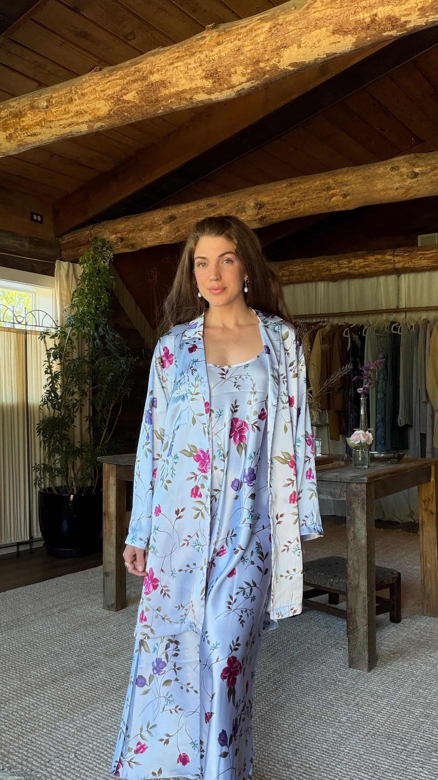 Oscar de la Renta Lavender Floral Satin Peignoir Set